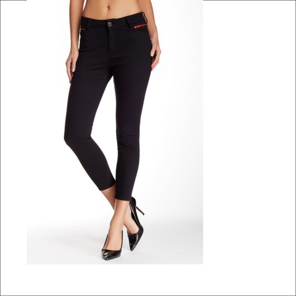 Etienne Marcel Denim - Black Etienne Marcel Trim Detail Skinny Crop Jeans
